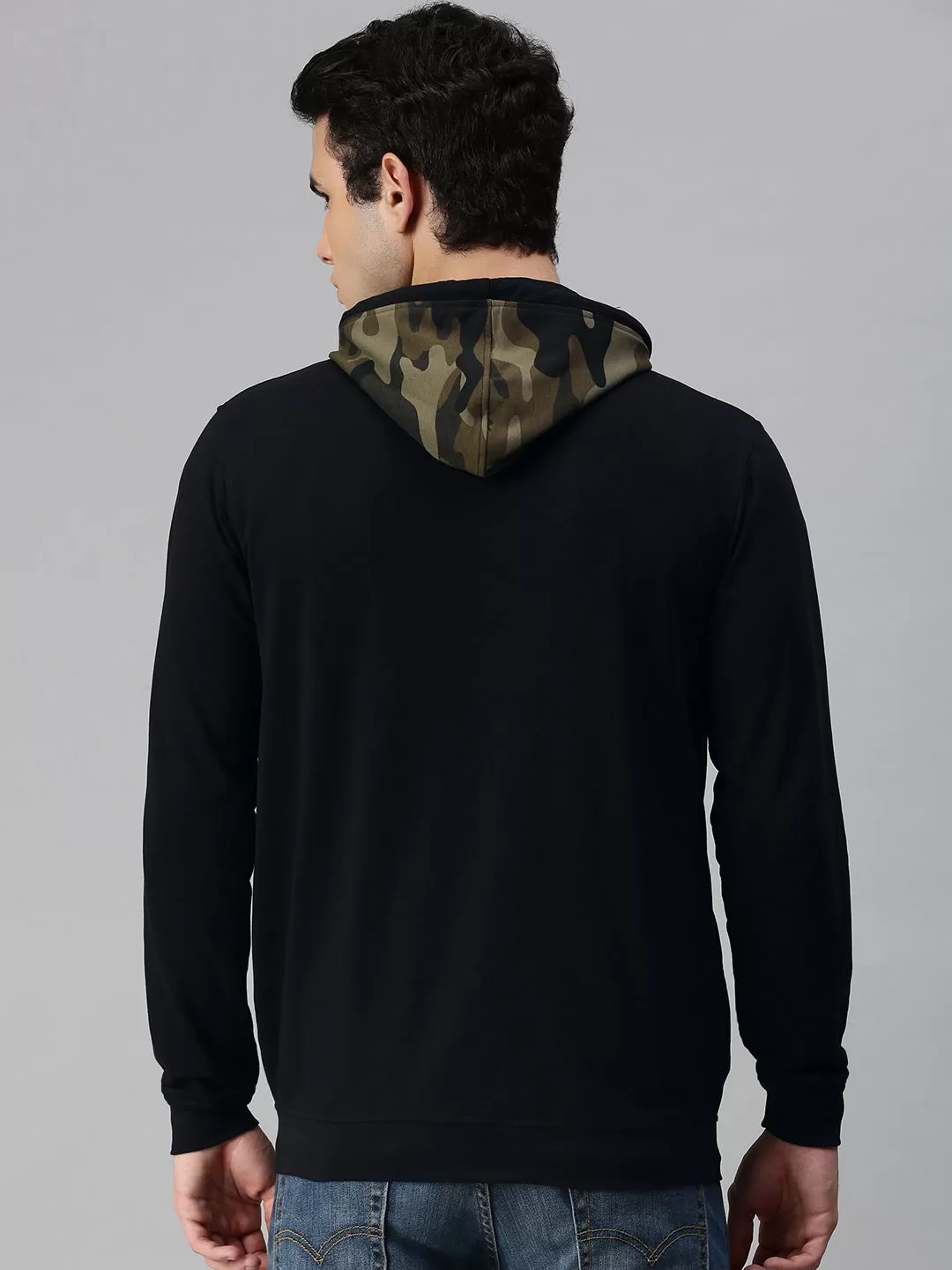 4_e50f43b8-5a8f-4610-9a17-fa7272fb7a18